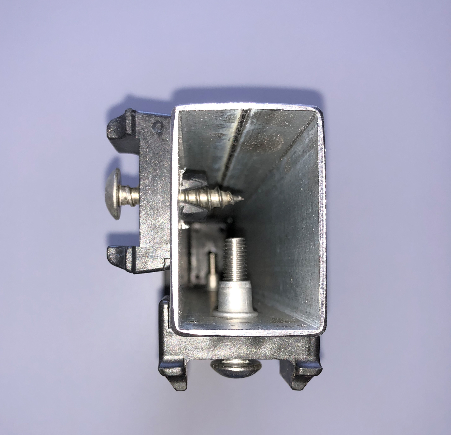 Dübel Auflagebock für Pfosten 60x40mm