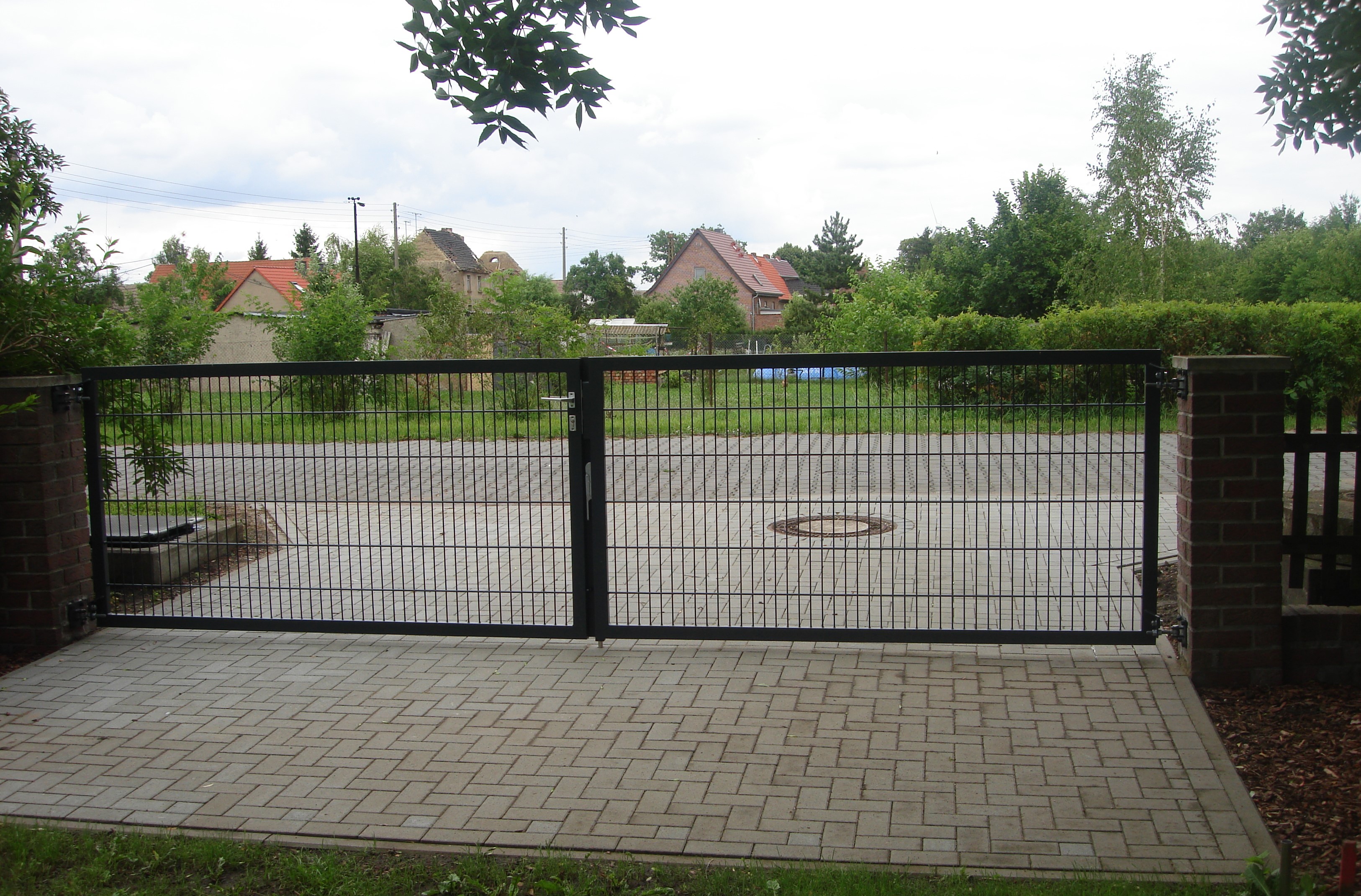 Kombitor 2-flg. Anthrazitgrau