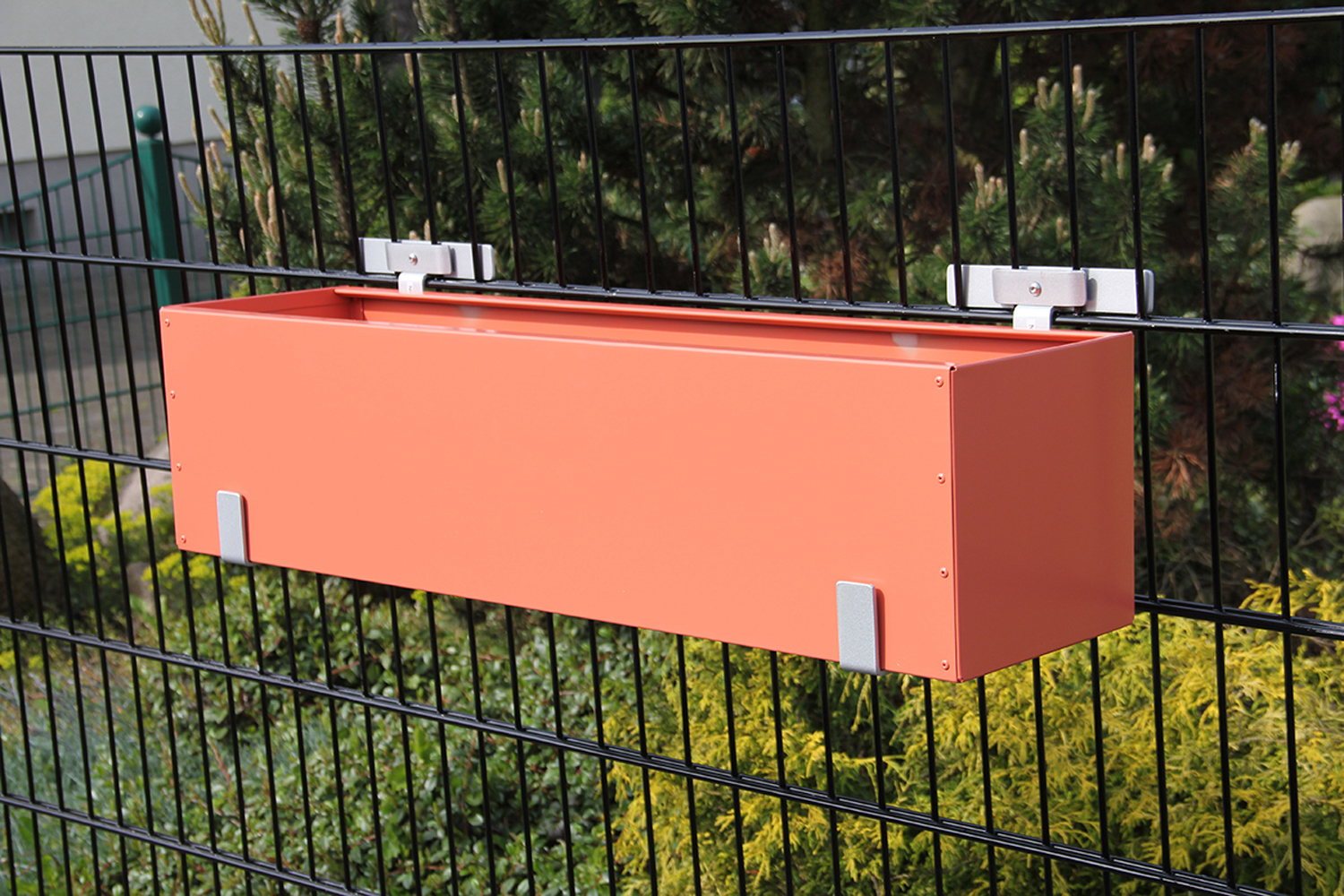 Eindrehhalterung Blumenkasten 14 x 14cm 2er Paar