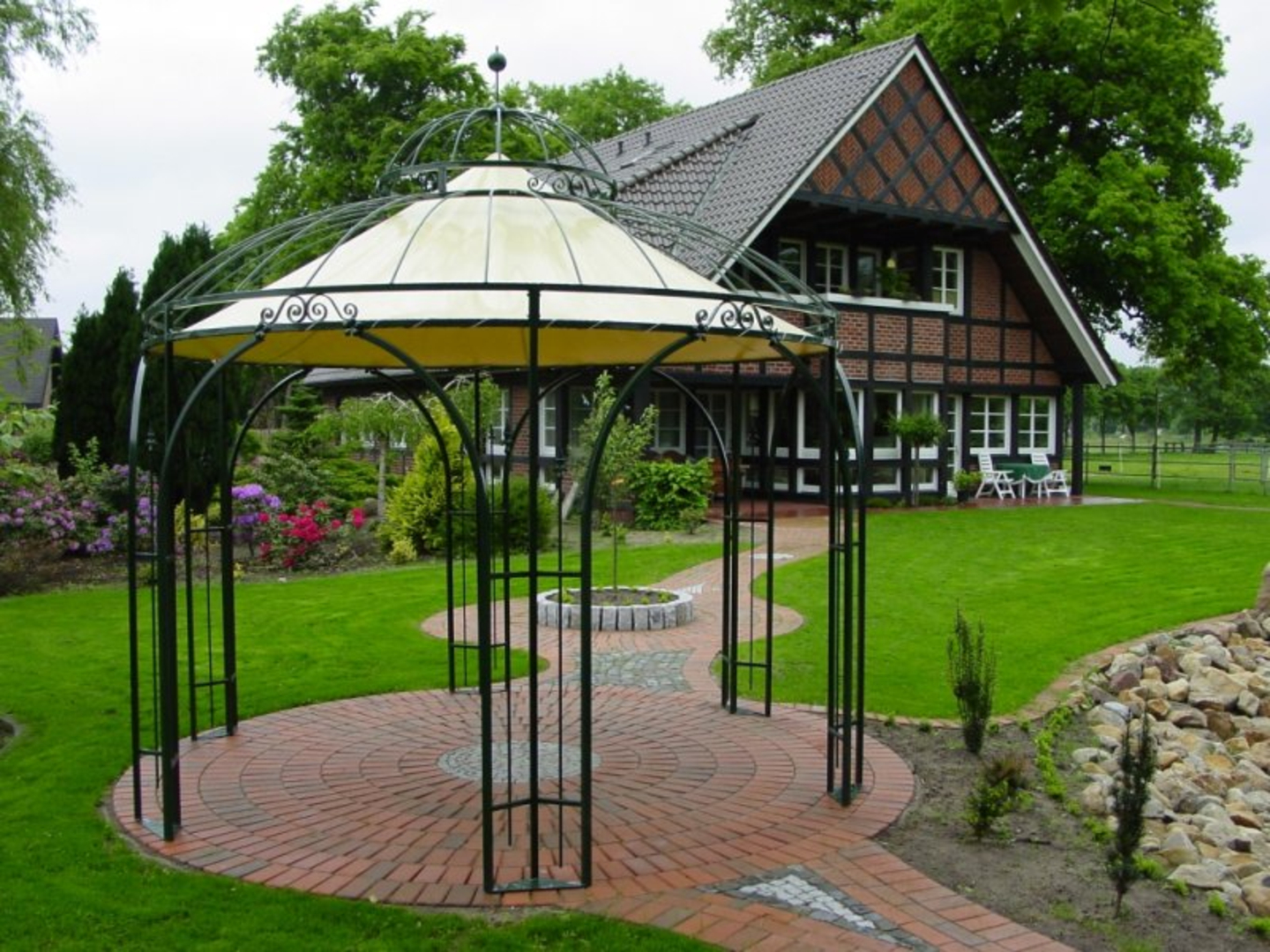 Gartenpavillon Modell BoGa 400