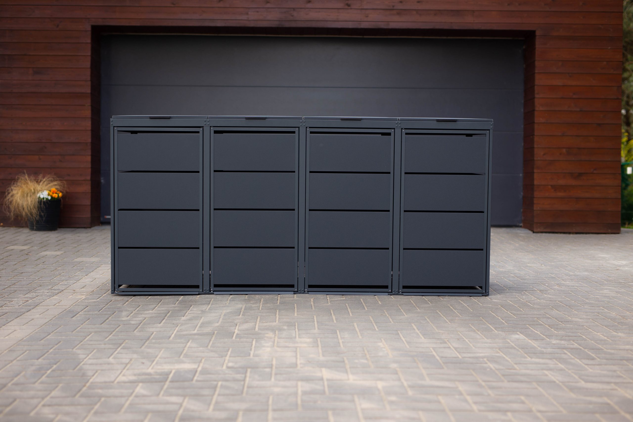 Modern Box 4 Module 240L 