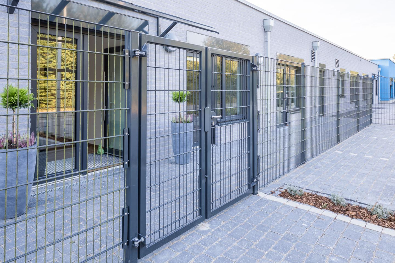 Hamburgtor 2-flg. Anthrazitgrau